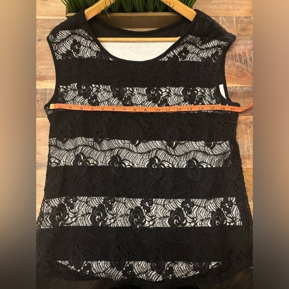 S.H.E Black Large Lace Sleeveless Tank Top - Picture 5 of 8